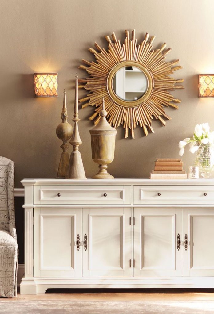 10 Dazzling Round Wall Mirrors to Decorate Your Walls ➤ Discover the season's newest designs and inspirations. Visit us at http://www.wallmirrors.eu #wallmirrors #wallmirrorideas #uniquemirrors @TopWallMirrors