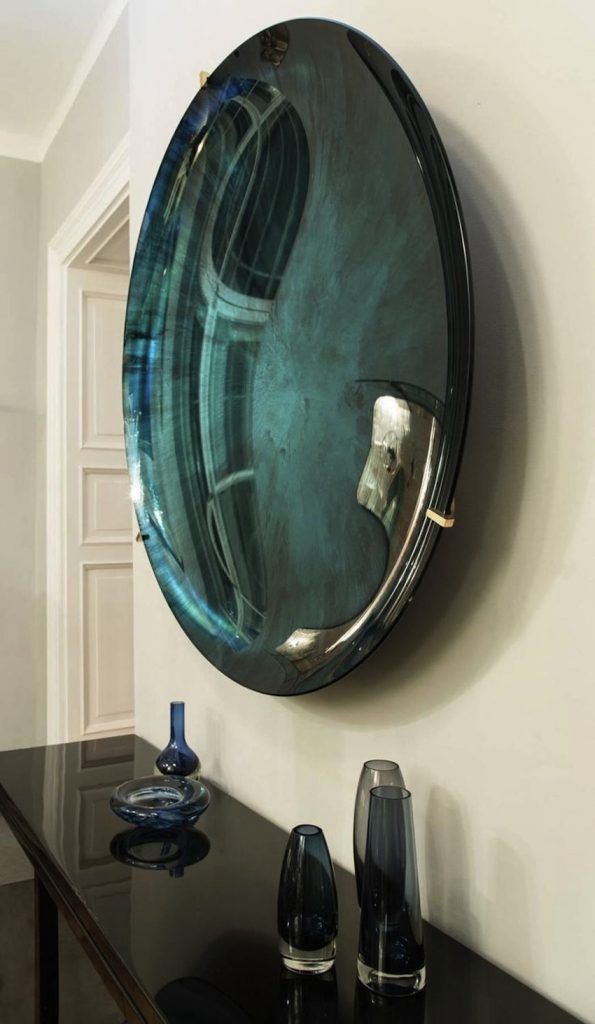 Trend Alert: 7 Stunning Tinted Decorative Wall Mirrors ➤ Discover the season's newest designs and inspirations. Visit us at http://www.wallmirrors.eu #wallmirrors #wallmirrorideas #uniquemirrors @WallMirrorsBlog