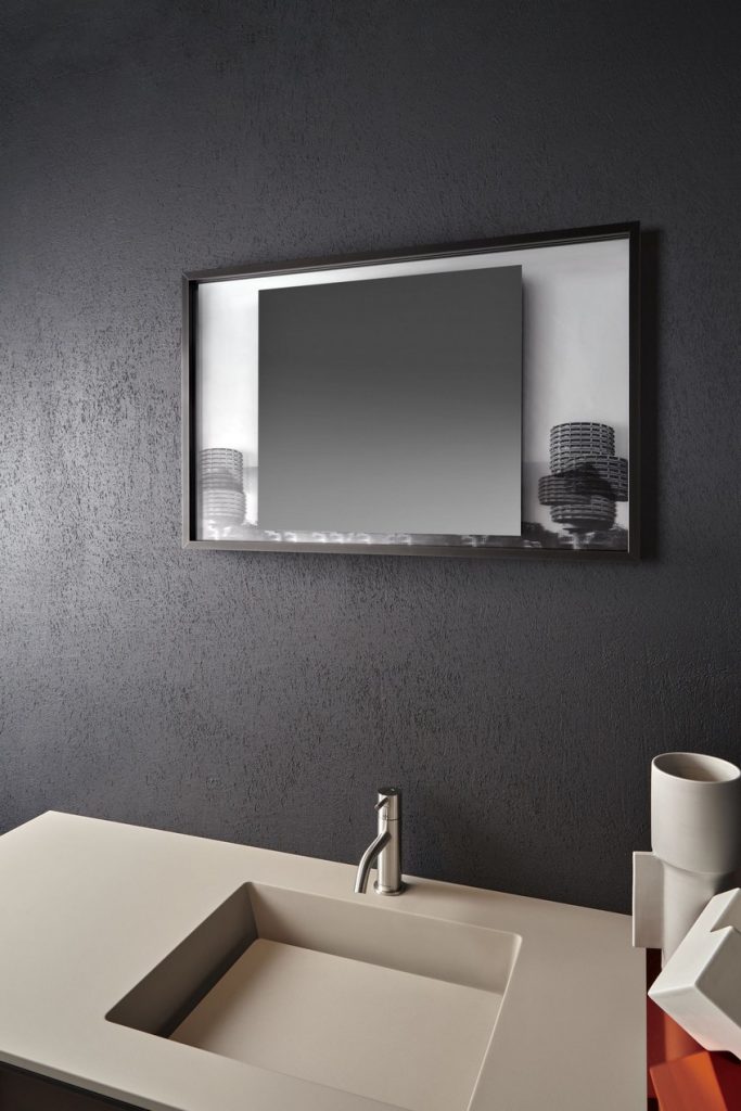 Antoniolupi's Collage Wall Mirrors Combine Architecture with Image 7