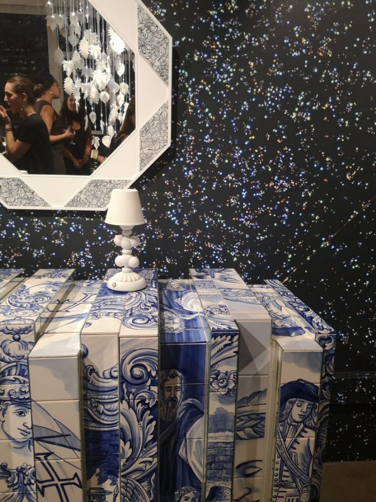 Lladró's New NYC Design Showroom Features Outstanding Mirror Designs 6