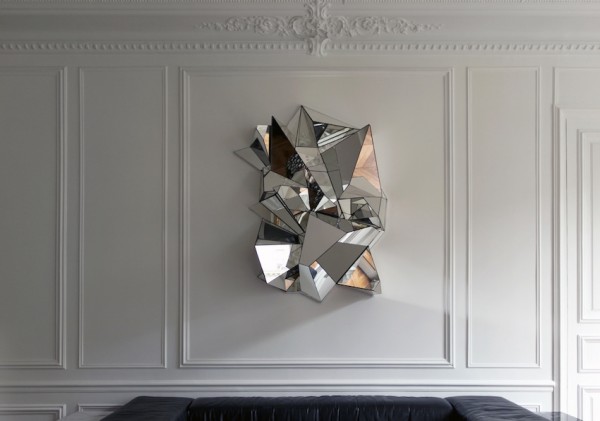 10 Luxurious Wall Mirrors That You Will Love to Have